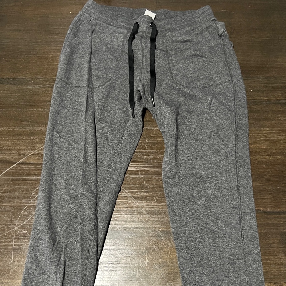 Amazon Essentials Joggers
